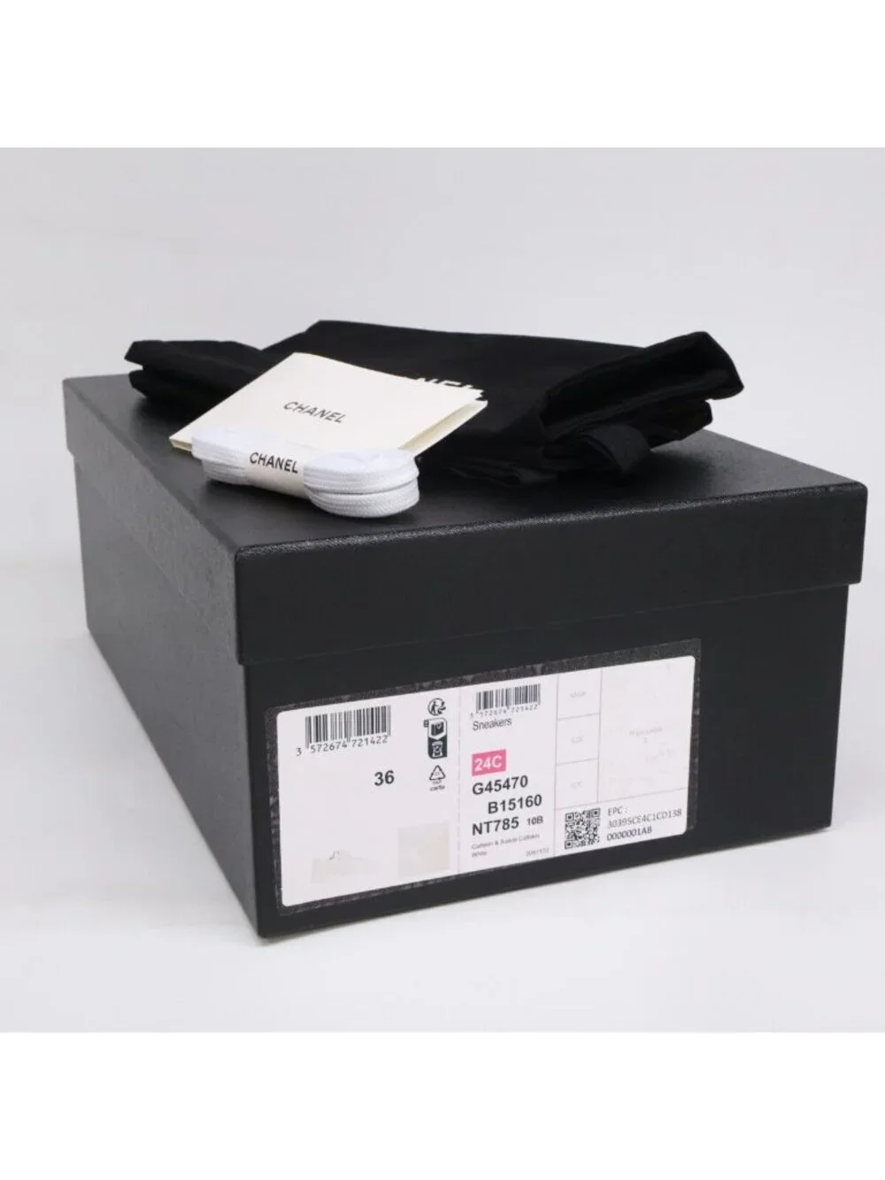 Chanel CC Logo Leather Suede Sneakers